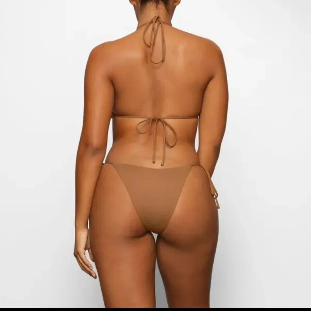 🤎SKIMS SWIM MONOKINI LACE UP SWIMSUIT IN ALMOND 2X